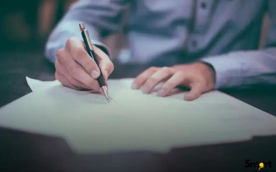 The Importance of Reading for Career Success: Unlock Your Potential